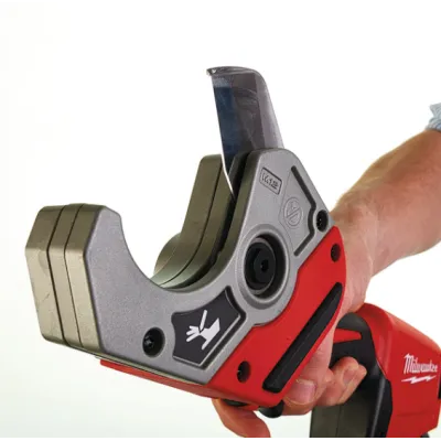 Milwaukee C12 PPC-0 Cortadora de tubos PEX subcompacta M12™